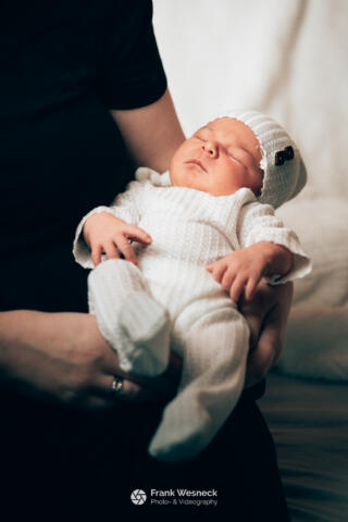 Babyshooting Newborn Elio