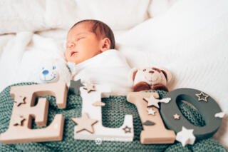 Babyshooting Newborn Elio