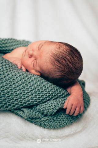 Babyshooting Newborn Elio