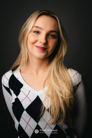 Portrait Shooting Maya