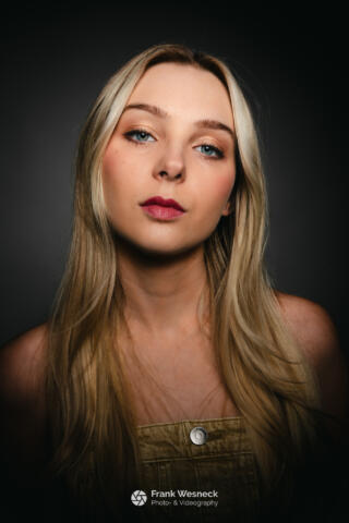 Portrait Shooting Maya