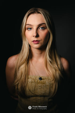 Portrait Shooting Maya