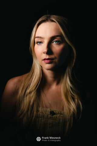 Portrait Shooting Maya